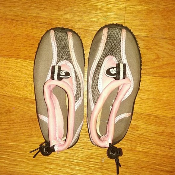 Star Bay Pink Girl Baby Toddler water swim beach shoes watershoes size 8 beach - Picture 4 of 8